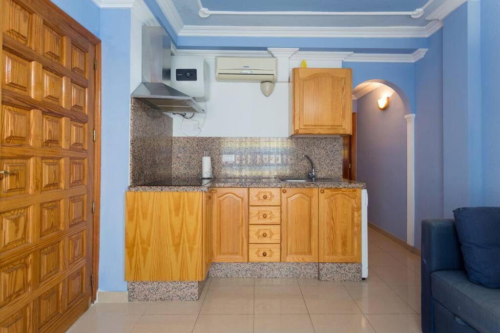 Apartamento Comodo Y Centrico, Los Cristianos Arona  Exterior photo